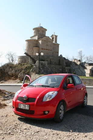 Поездка в Черногорию, или 500 км на арендованном Toyota Yaris