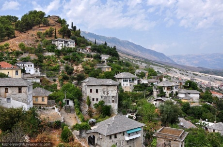 Жирокастр, Албания