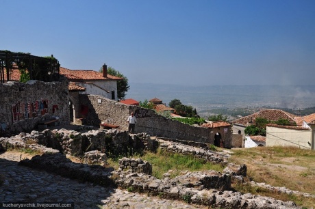 Крепость Круя возле Тираны