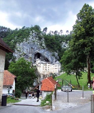Порторож, Постойнская пещера и Предъямский замок