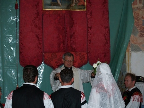 Этническая свадьба в Словении