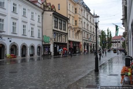 Кривыми улочками старой Любляны