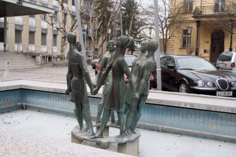 Скульптура и барельефы в Словении