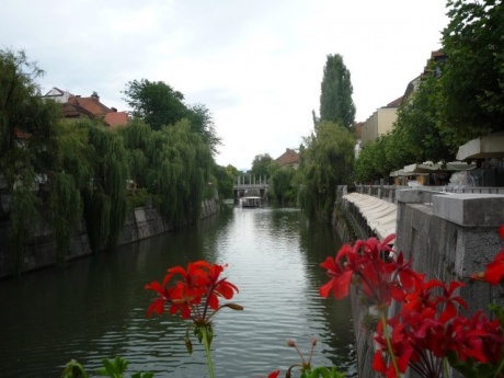 Словения: Постойна Яма, Предъямский град, Любляна