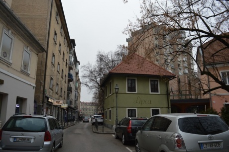Любляну иногда называют - маленькой Прагой