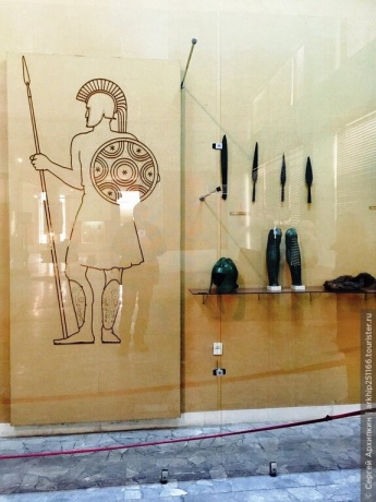 Исторический музей в Тиране — главный музей Албании